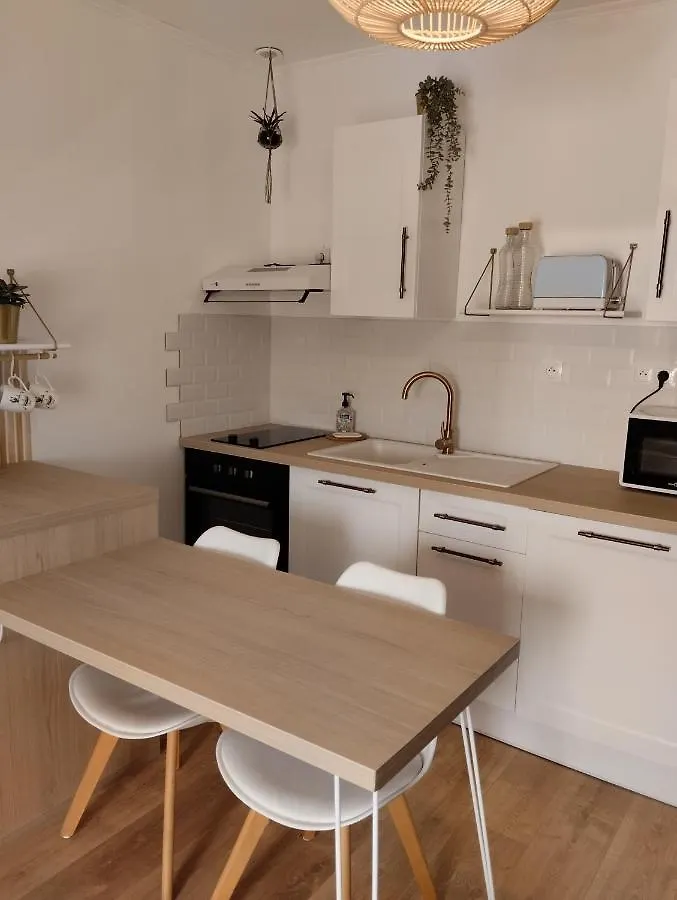 Perle Rare, Appartement Paisible Et Cosy Lamballe Lägenhet