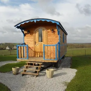  Hébergement de vacances La Canfouine